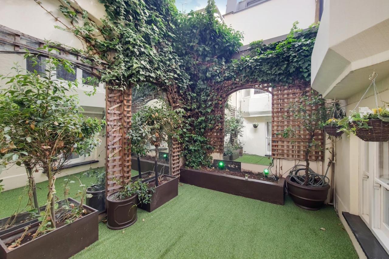Eee Apartment London Bagian luar foto