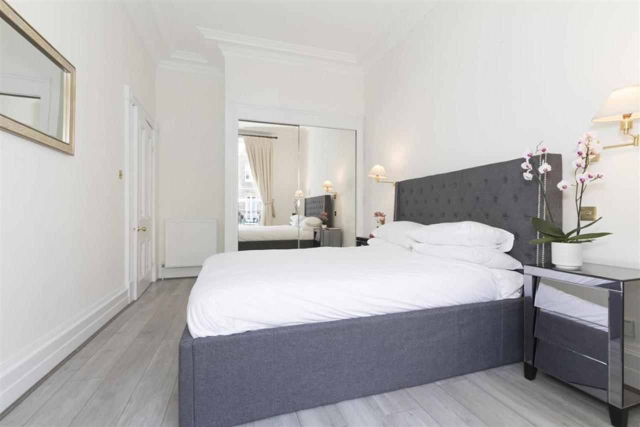 Eee Apartment London Bagian luar foto